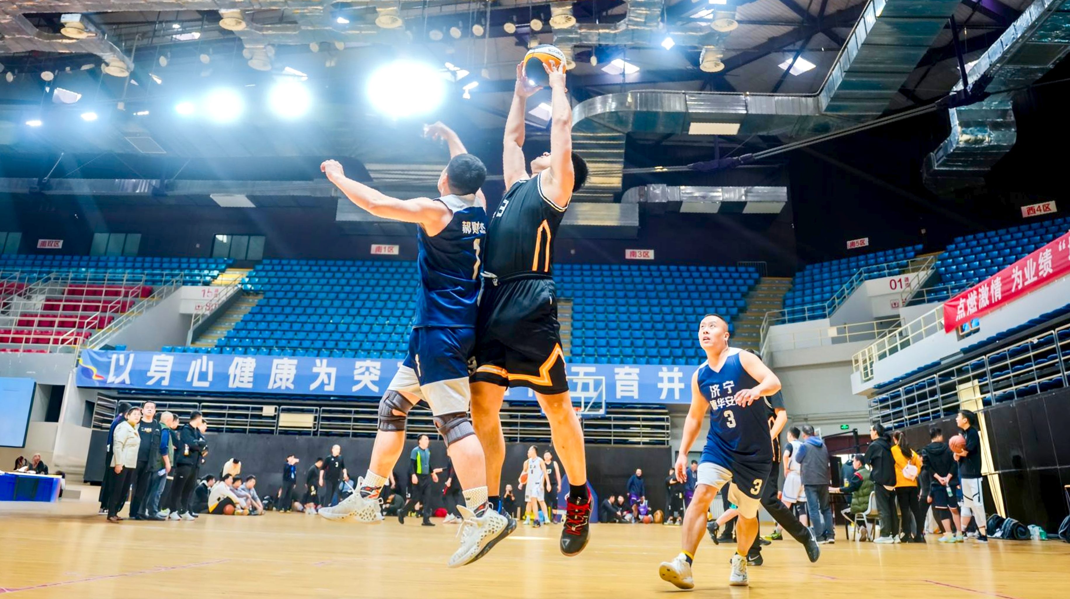 2025年度济宁市银行业保险业球类运动会圆满举办